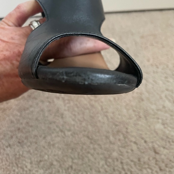 Aerosoles black heels size 8 M - Picture 7 of 10